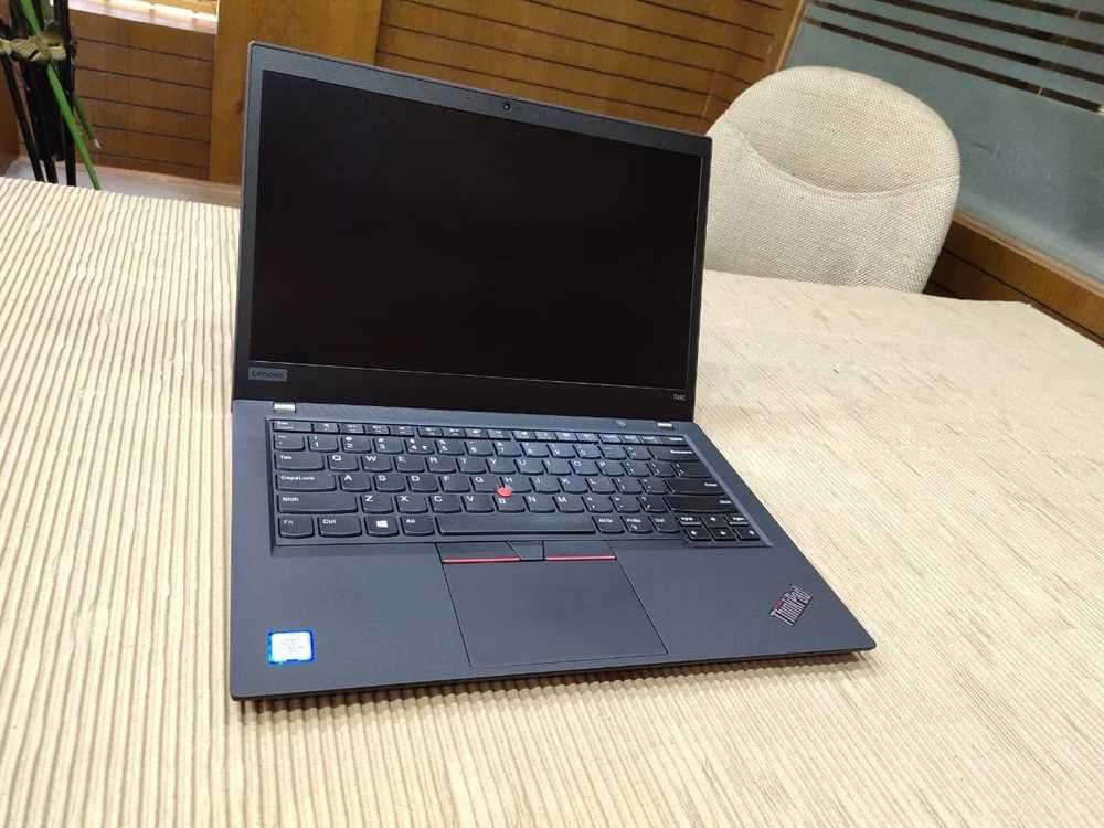 Laptop Lenovo T590  i7  intel 8th Gen