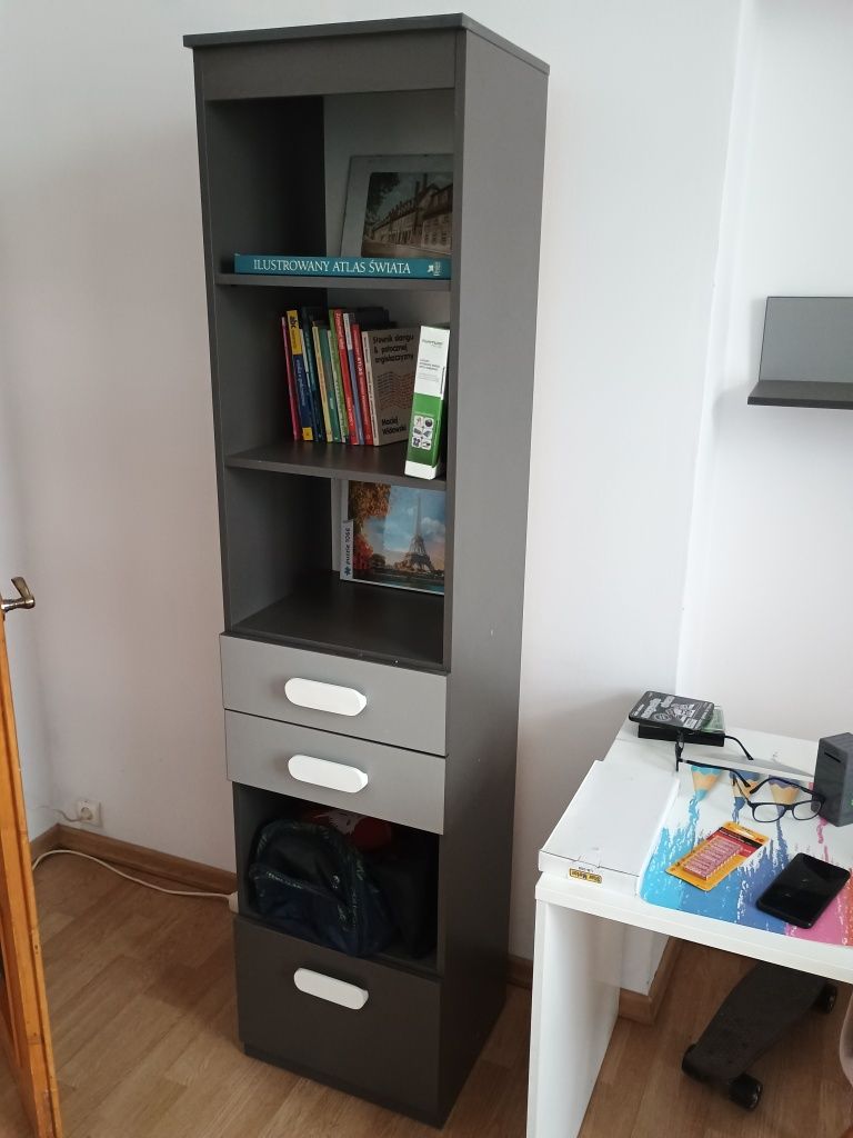 Szafa plus regal i półka