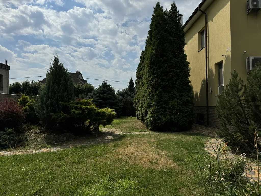 продам дом 6 комнат 20 сот Новоалександровка Братское