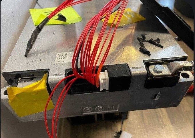 Конектор, роз'єм для акумуляторів Li-ion LG Chem 12s2р та 8s3p 5,2kwh