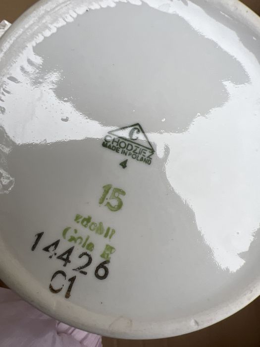Chodzież Roman serwis zielony dla 12 osób iryzowany 1901