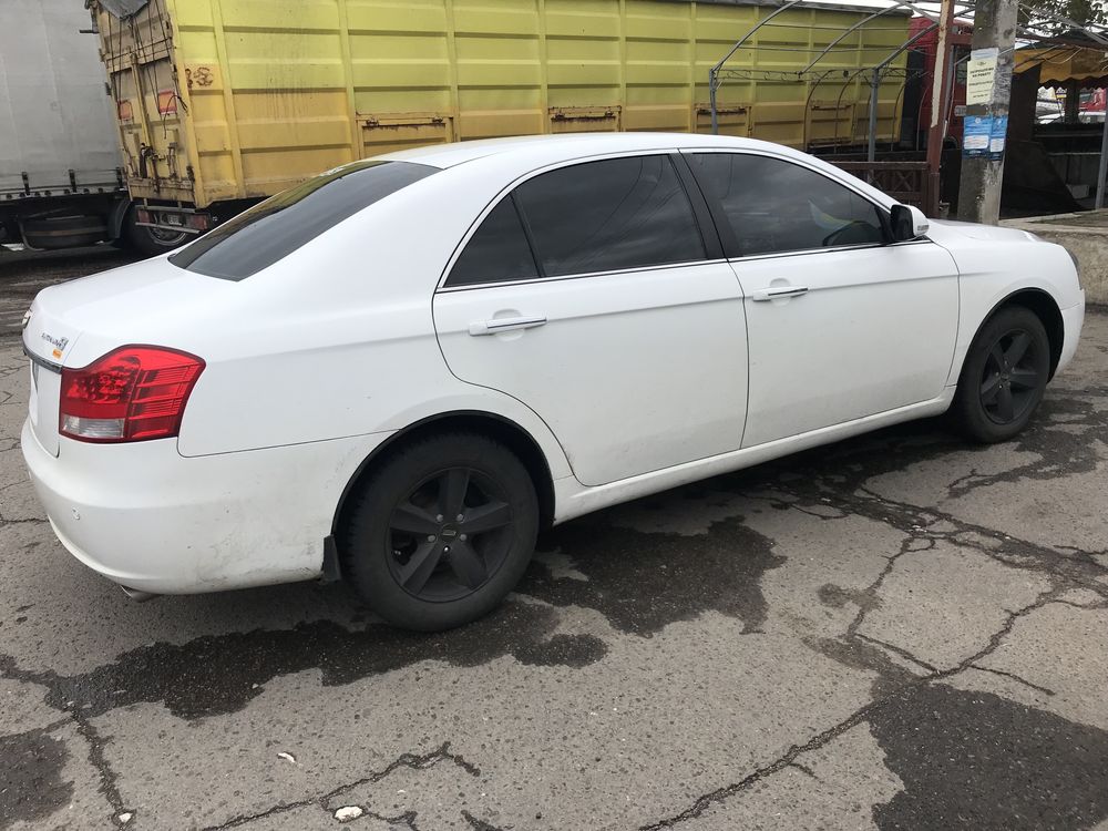 Продам Джили Емгранд 8