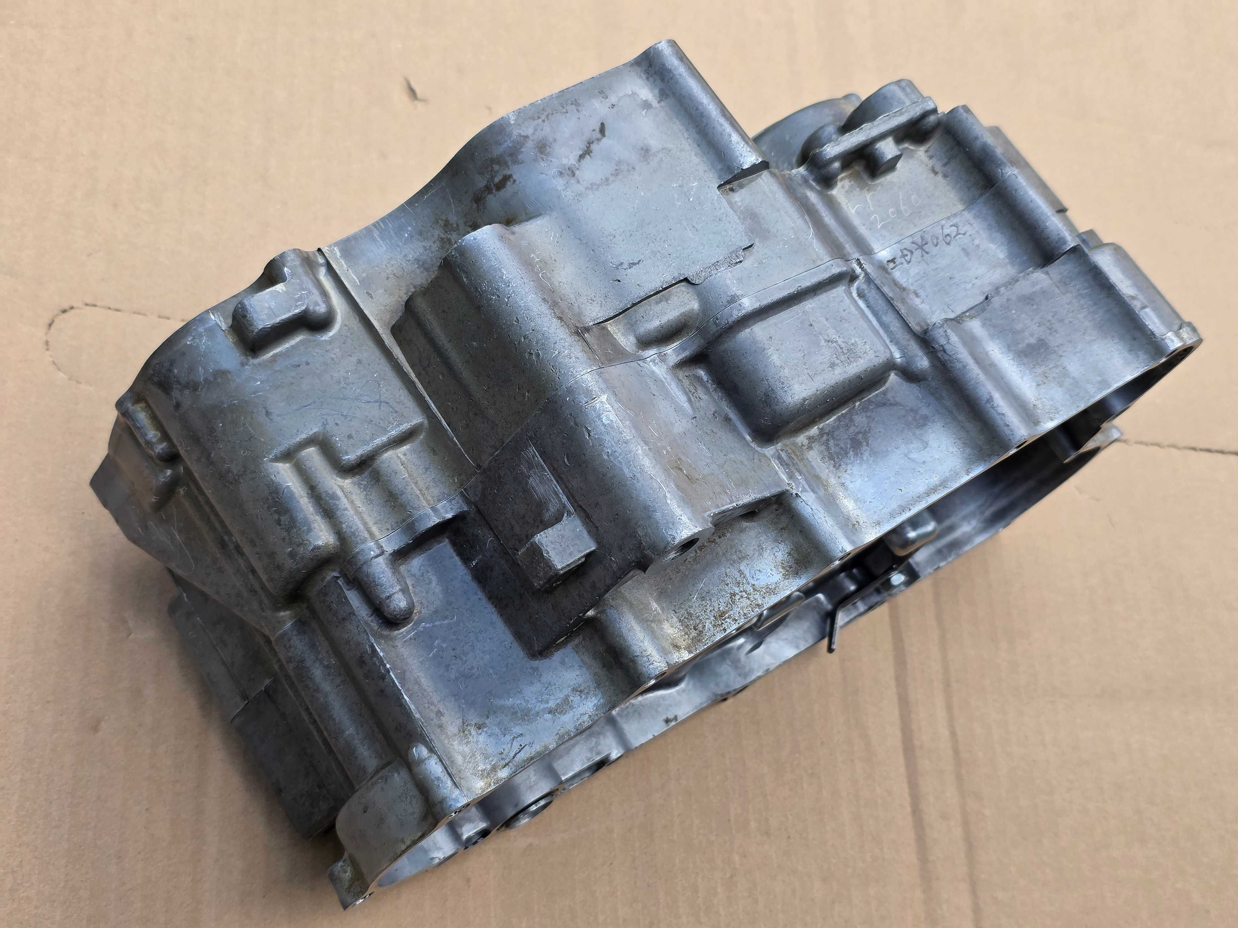 Kartery obudowa silnika Honda CRF 450 r. 02-08 OEM