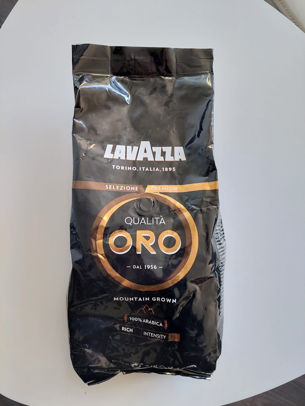 Kawa ziarnista Lavazza Oro Mountain Grown 1kg