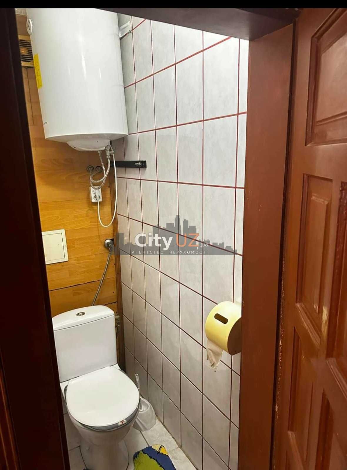 Продається квартира у Хусті