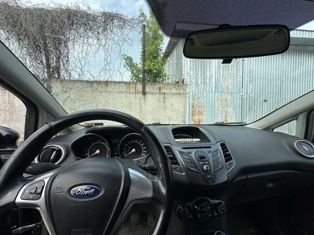 Ford Fiesta 1.5 TDCI Mk6 2013 год рестайлинг механическая кпп, ОФИЦИАЛ