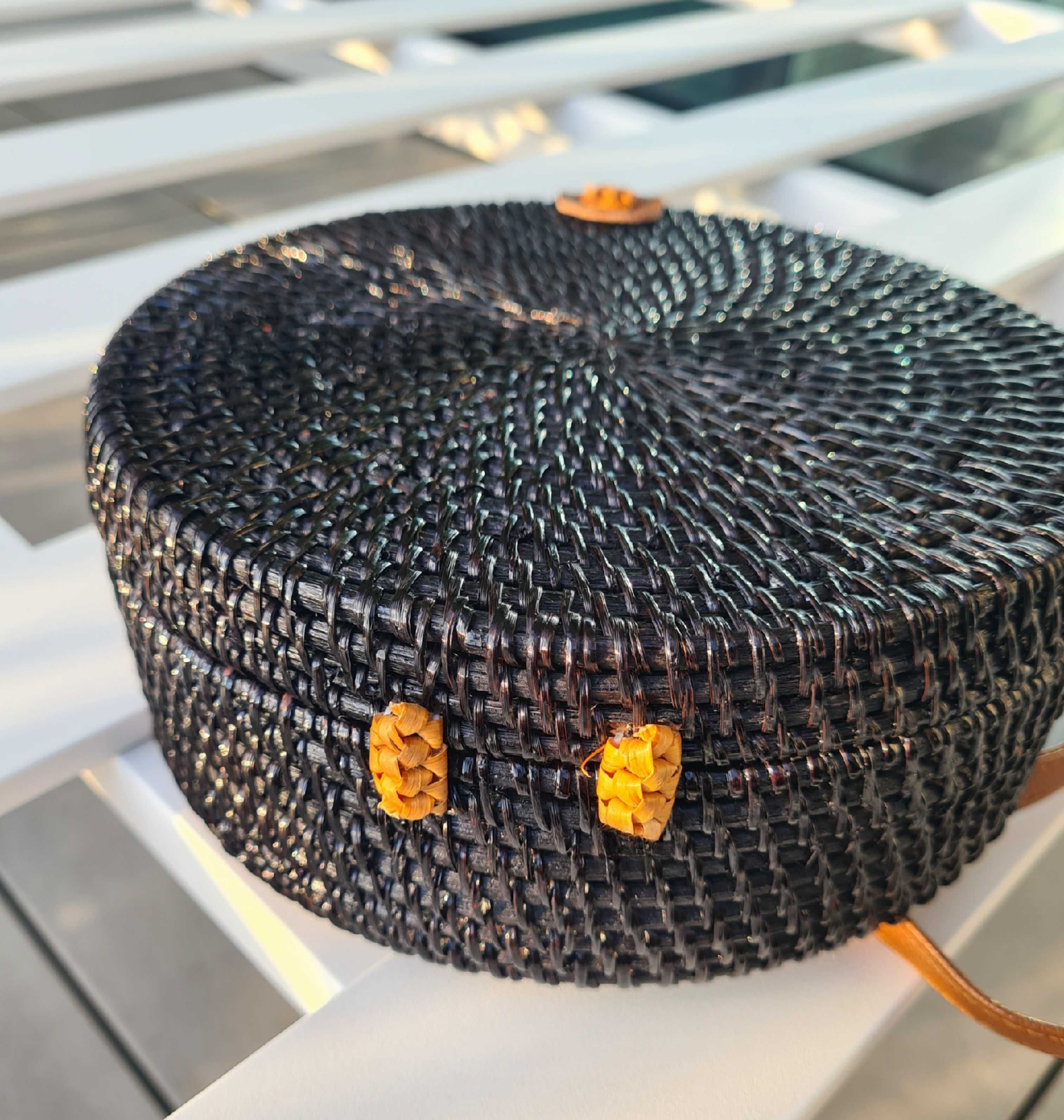 Bolsa Carteira Palhinha entrelaçada Preta redonda Mala Moda verão