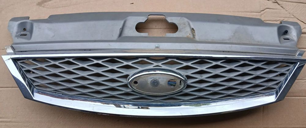 Ford Mondeo MK3 grill atrapa