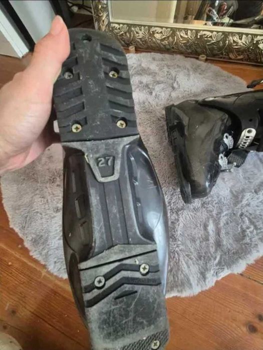 Sky e botas de sky prontas para uso