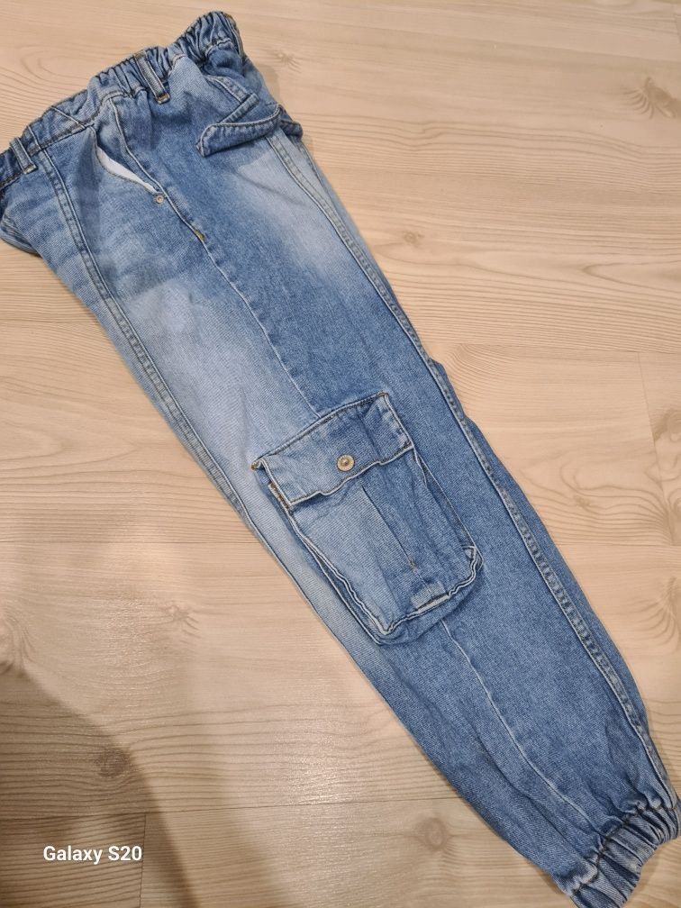 Reserved spodnie jeans
