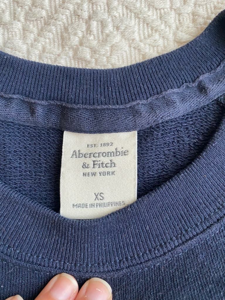 Sweatshirt teenager azul escuro Abercrombie