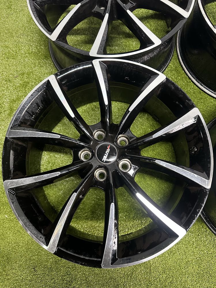 Диски 5/114.3 R19 8J ET47 ЦО72