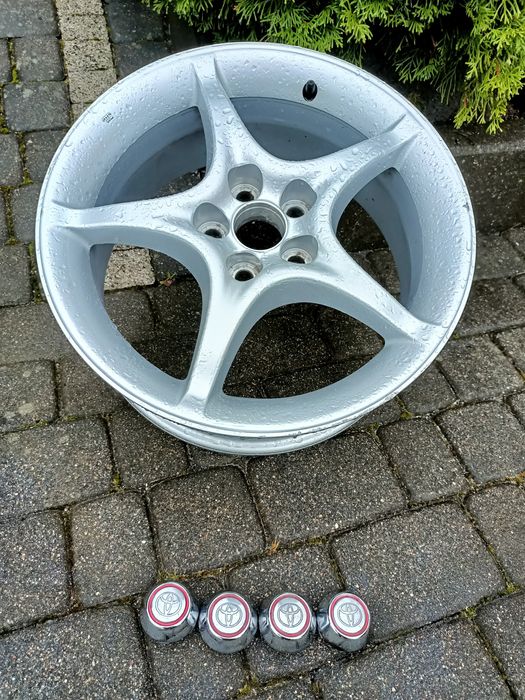 Felgi aluminiowe Toyota Avensis Celica Vll 16" 6,5J 5x100