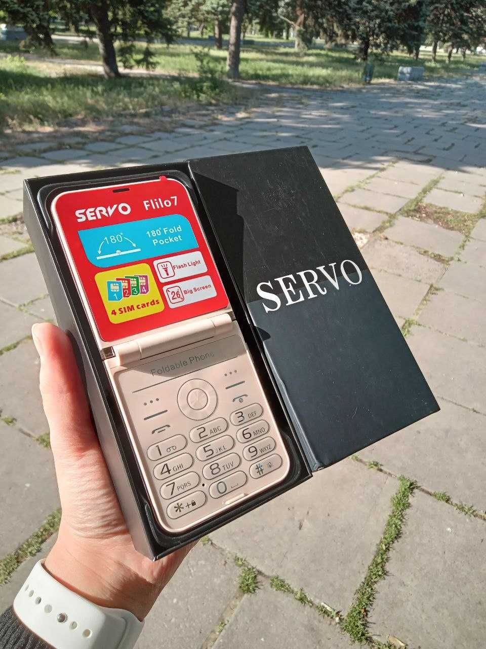 Мобільний телефон смартфон Servo 4 SIM- екран 2,6'', 4 SIM, 1200 мАг