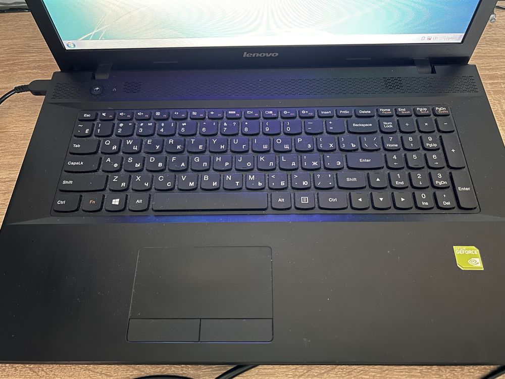 Ноутбук Lenovo G700