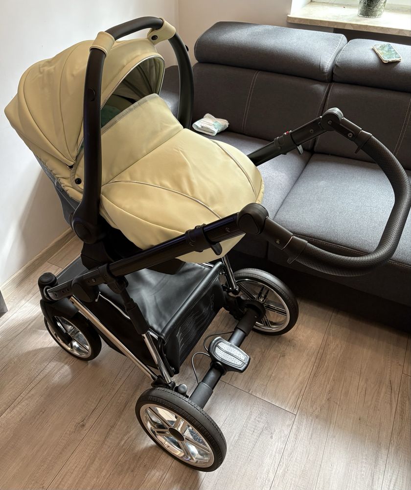 Wozek dzieciecy adbor 3w1 baza isofix gratisy stan jak nowy
