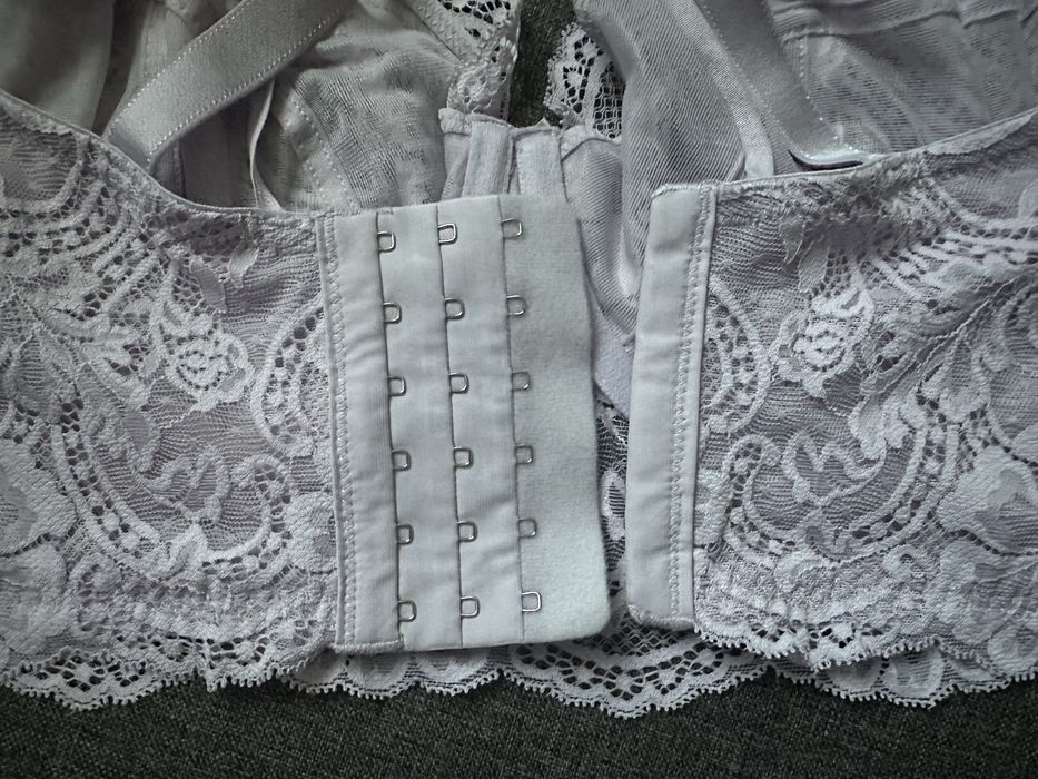 Nowy biustonosz duzy rozmiar uk 34G