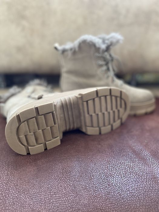 Зимове взуття