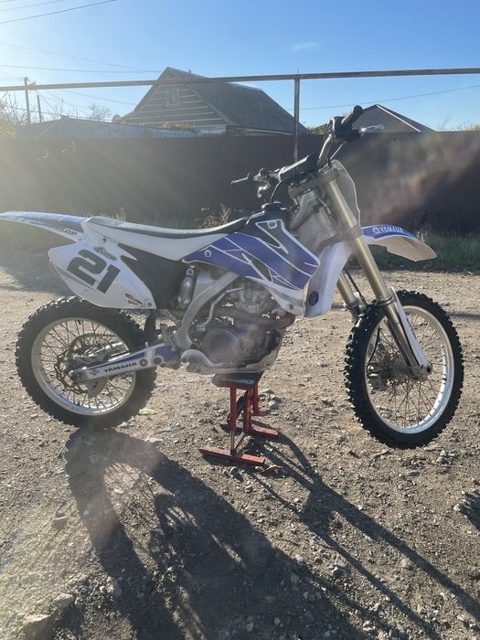 Продаю ямаху Yz450f