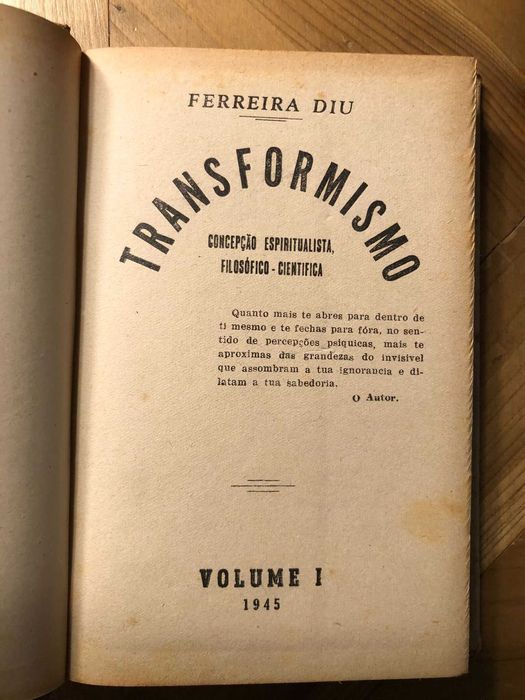 Livro “Transformismo” por Ferreira Diu - 1945