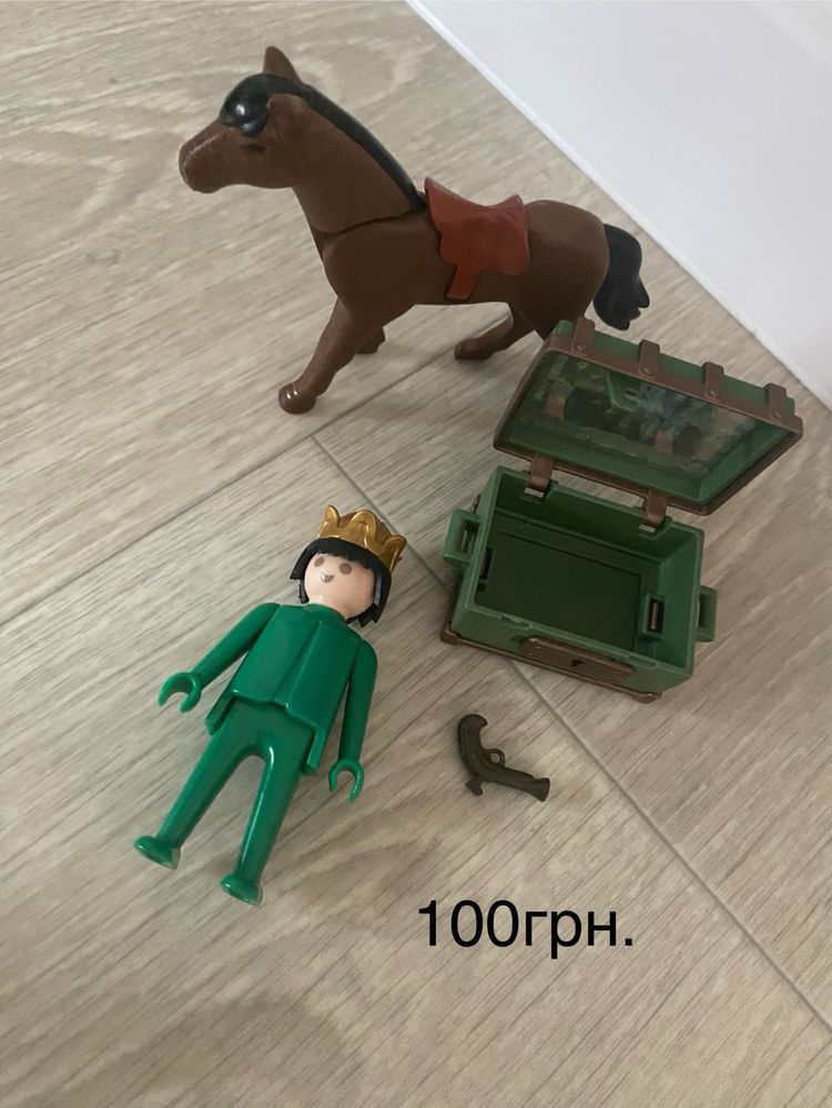 Будиночок, тваринки чоловічки Playmobil.