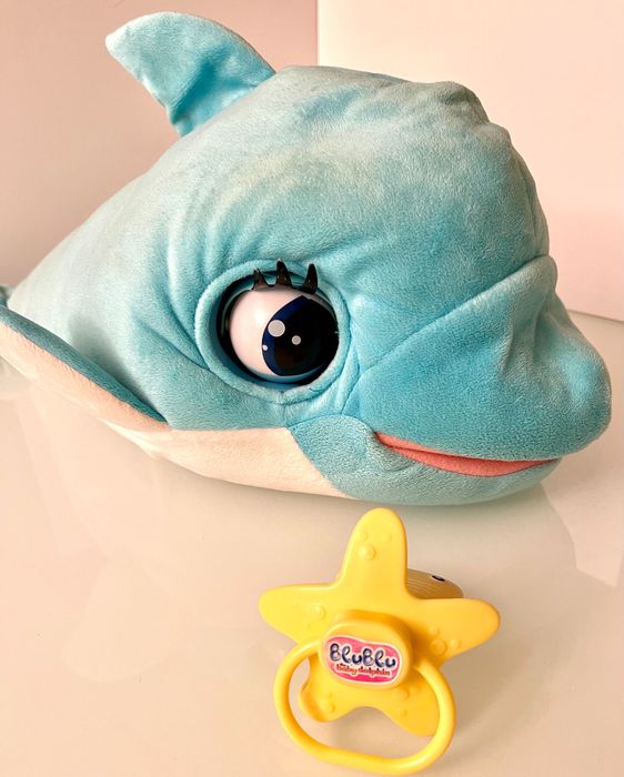 Blu Blu Baby Dolphin - Golfinho peluche interactivo + oferta 1 peluche