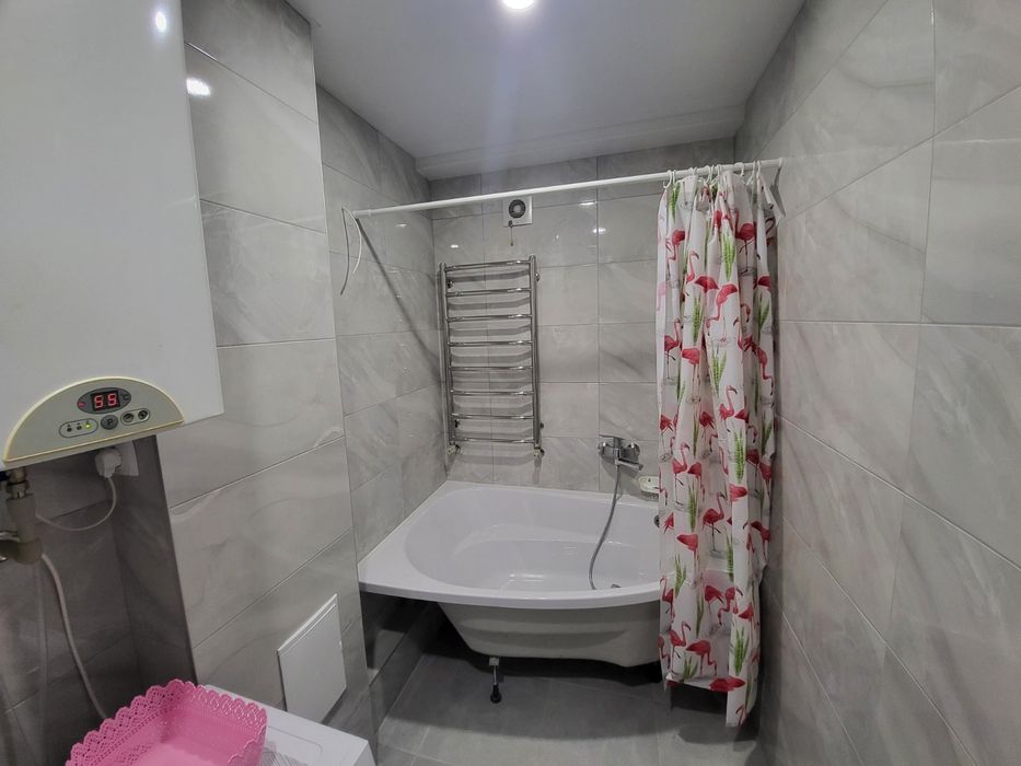 Сдам 2 к квартиру, р-н Черёмушки.