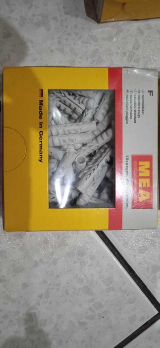 Kołki rozporowe MEA 6x30mm Made in Germany 100 sztuk