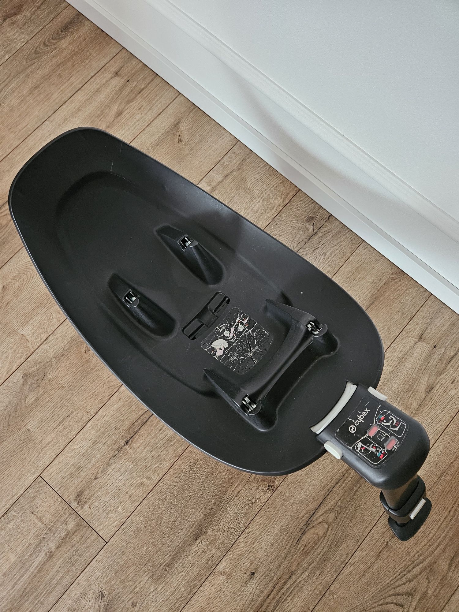 Cybex Aton M + baza ISOFIX