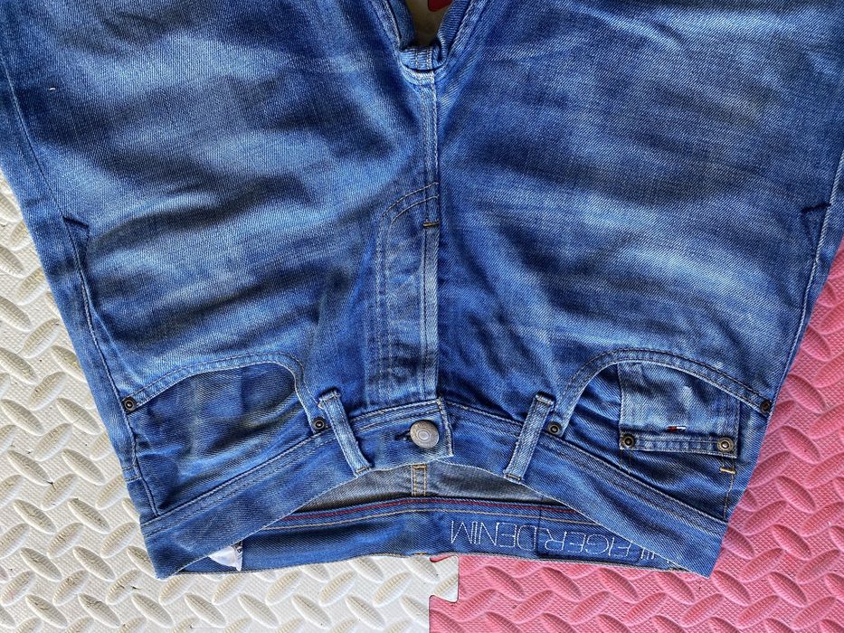 Calcas TOMMY Hilfiger W30