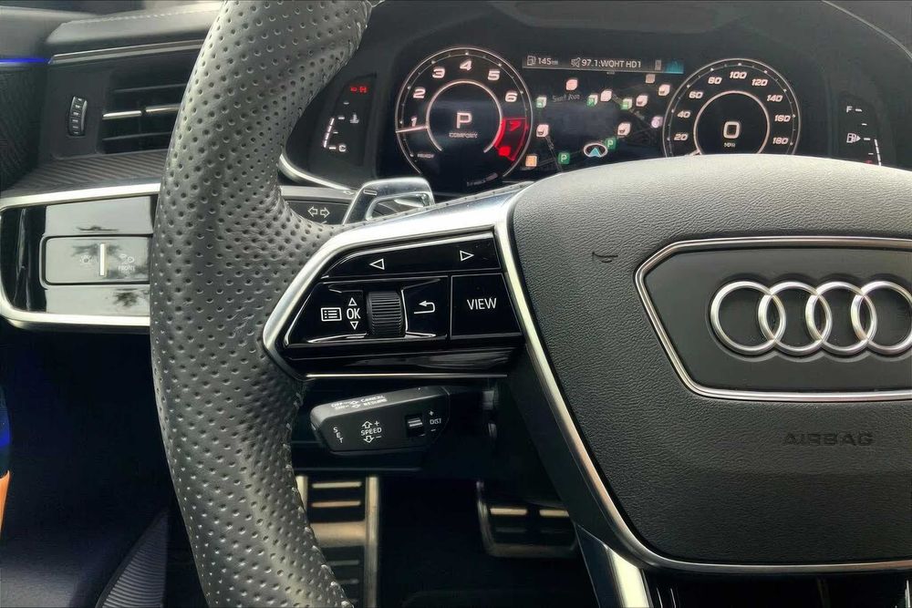 Audi RS7 quattro      2021