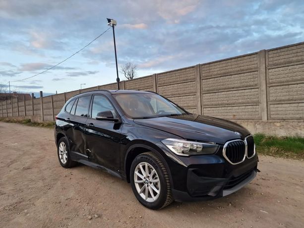 BMW X1 Sprzedam bmw x1 model 2020 uszkodzony tylko 39 tys przebiegu