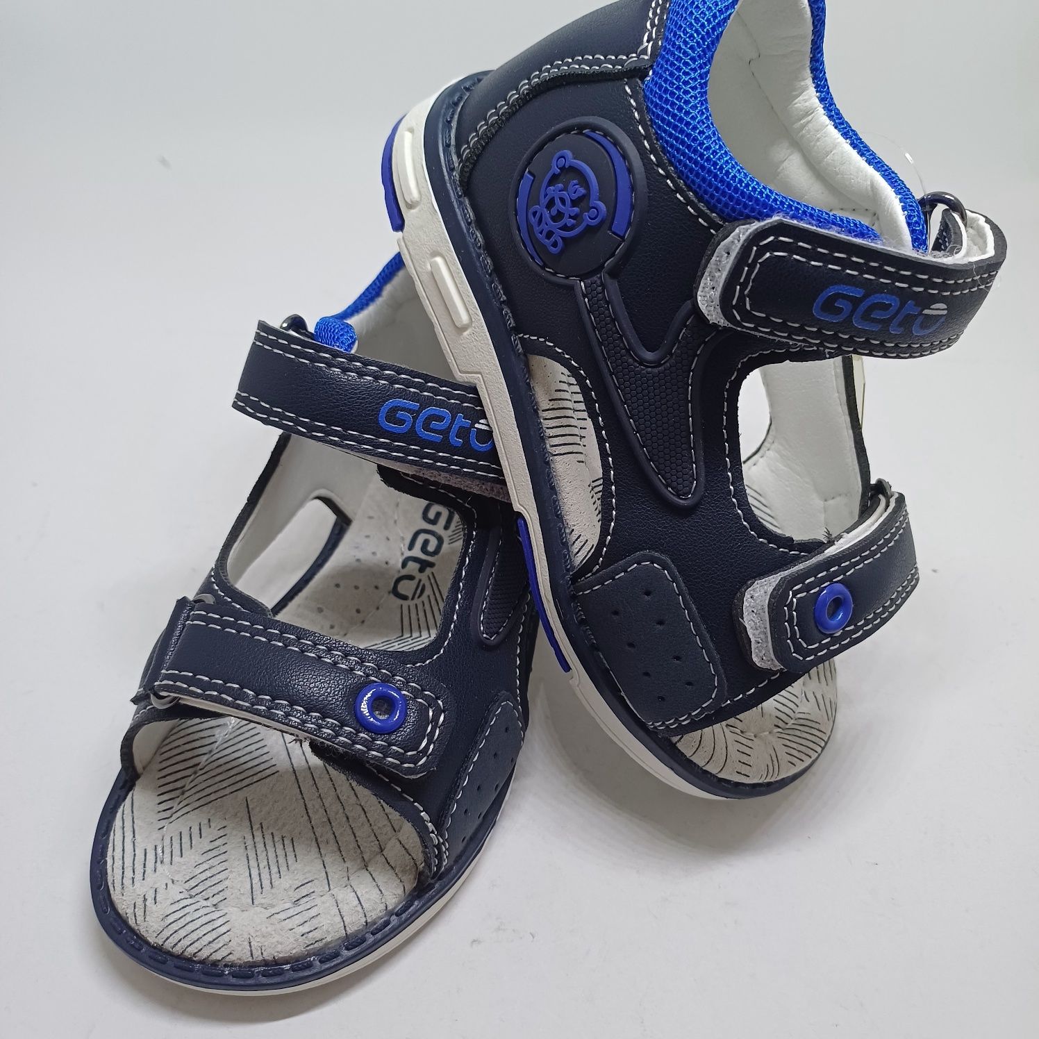 Nowe sandały roz 27 wkładka skórzana profilowana 17 cm