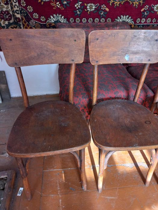 класичний віденський стілець