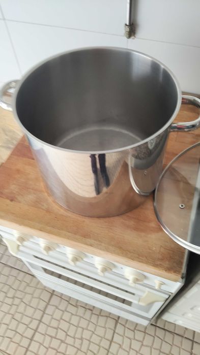 Panela 10L, inox como nova