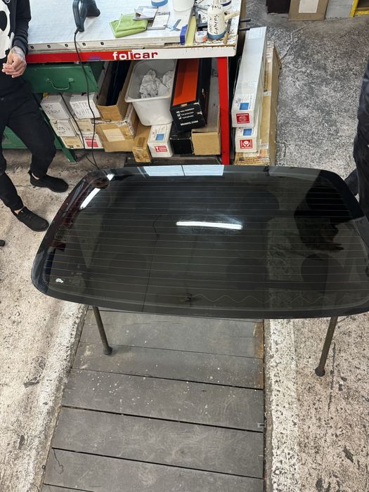 Szyba tylna opel corsa B