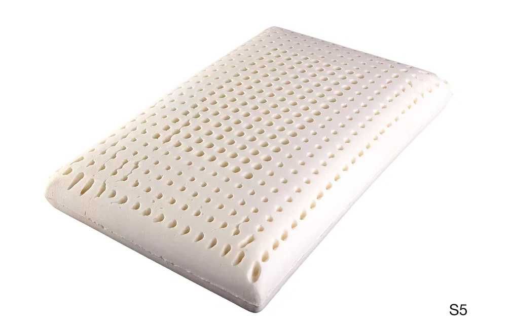 Poduszka lateksowa Novaya (Artilat) 62x42 Tencel