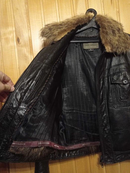 Зимня кожана куртка чоловіча осінь/зима 50 розмір