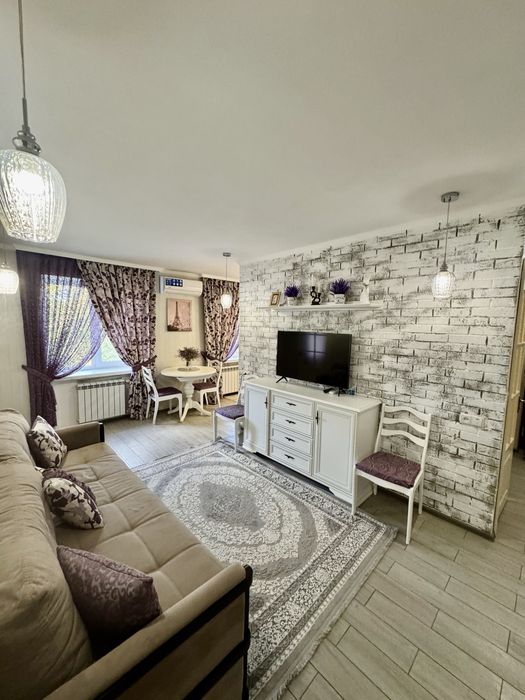 Продаю Красивую 3 х комнатную Квартиру  на Пр МИРА