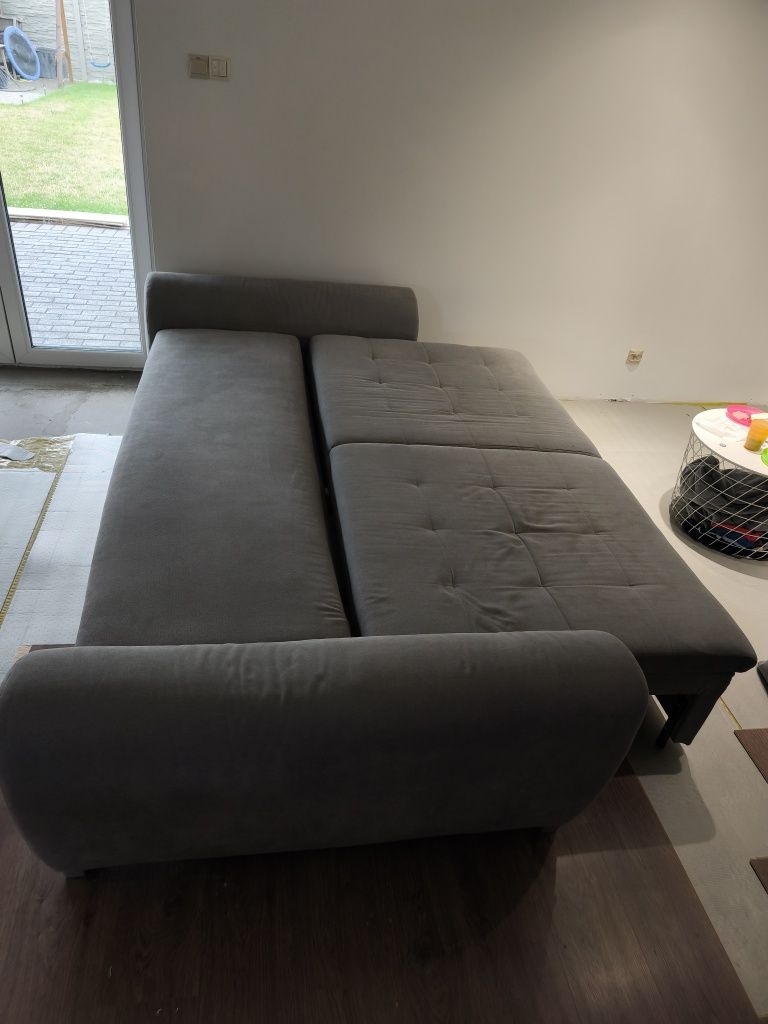 Oddam sofę 3 osobową z funkcją spania