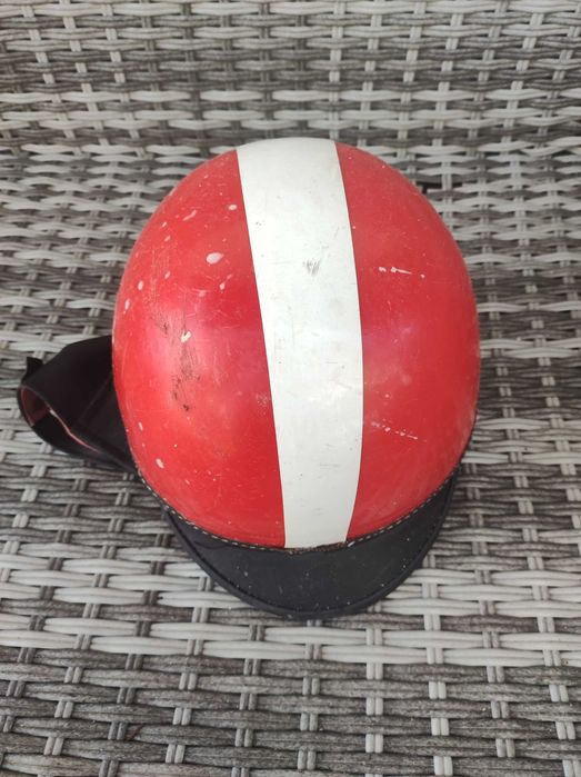 Capacete antigo ..