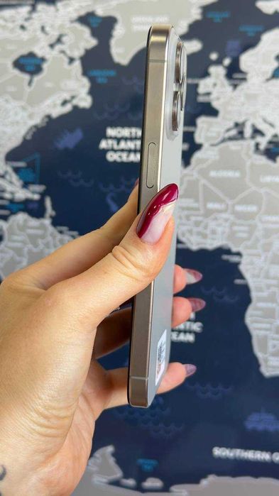 Apple Iphone 15 Pro Max 256gb Natural Titanium Neverlock з фіз сімкою