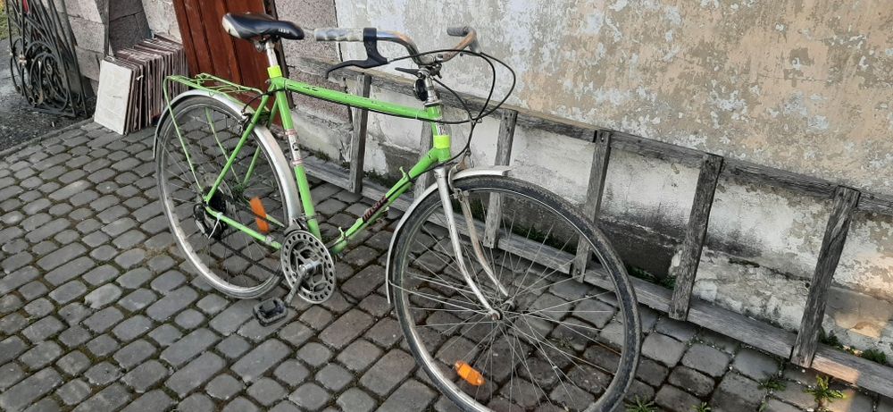 Продам дорожний велосипед