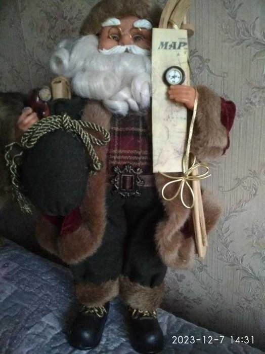 Санта-Клаус (англ. Santa Claus) — рождественский дед