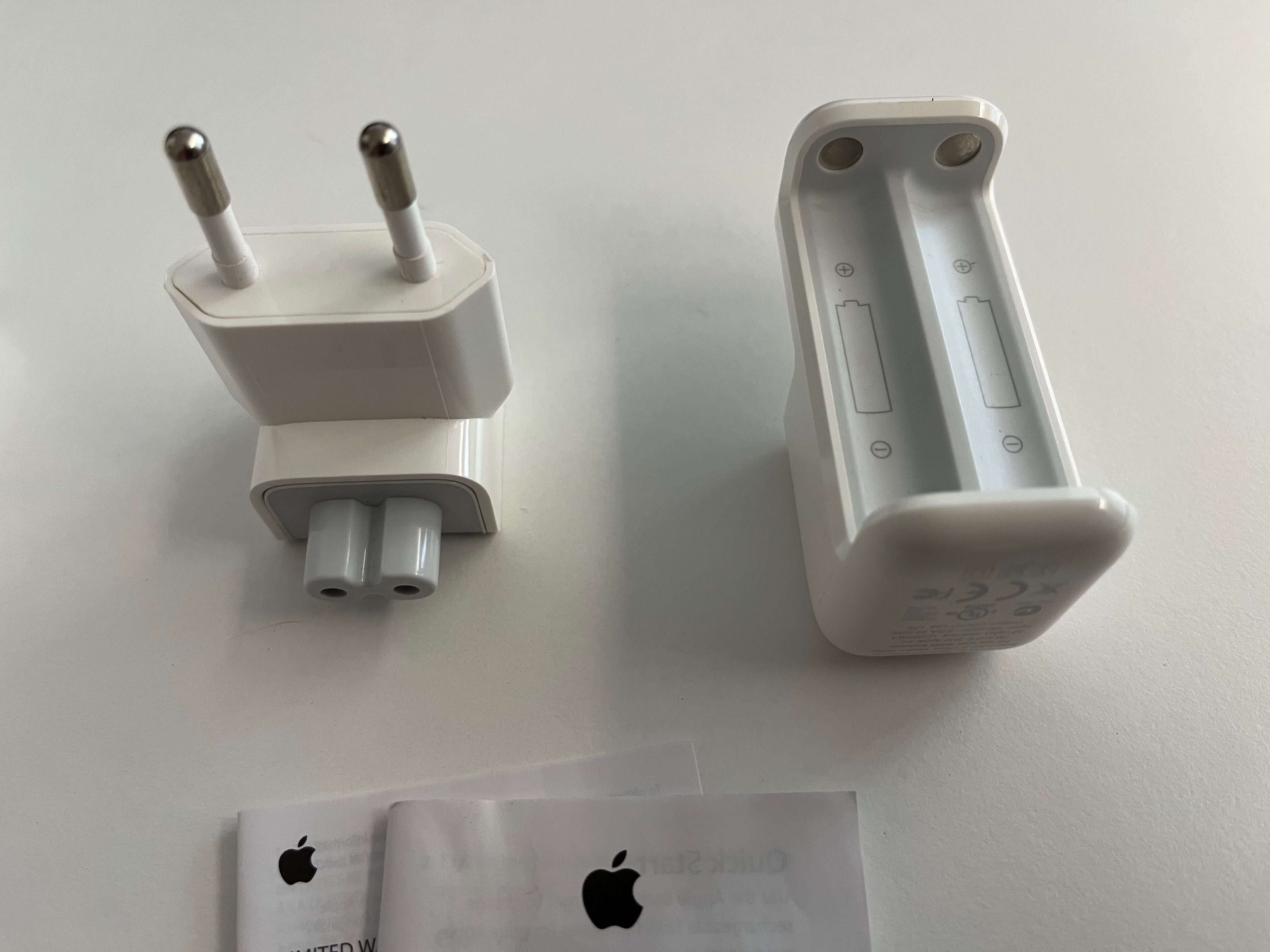 Carregador original Apple de pilhas AA - Completo com 5 pilhas Apple