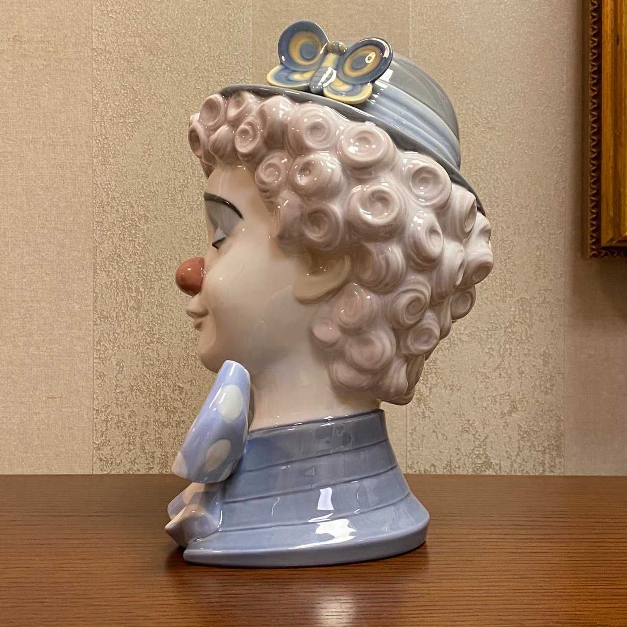 Фарфоровая статуэтка Lladro «Грустный клоун».