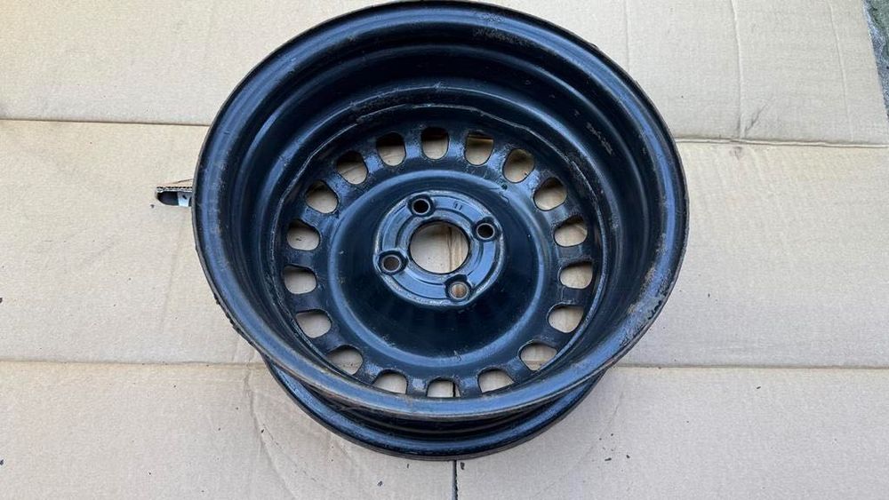8913 Używana felga stalowa Opel 5.50-14 4x100  ET: 39