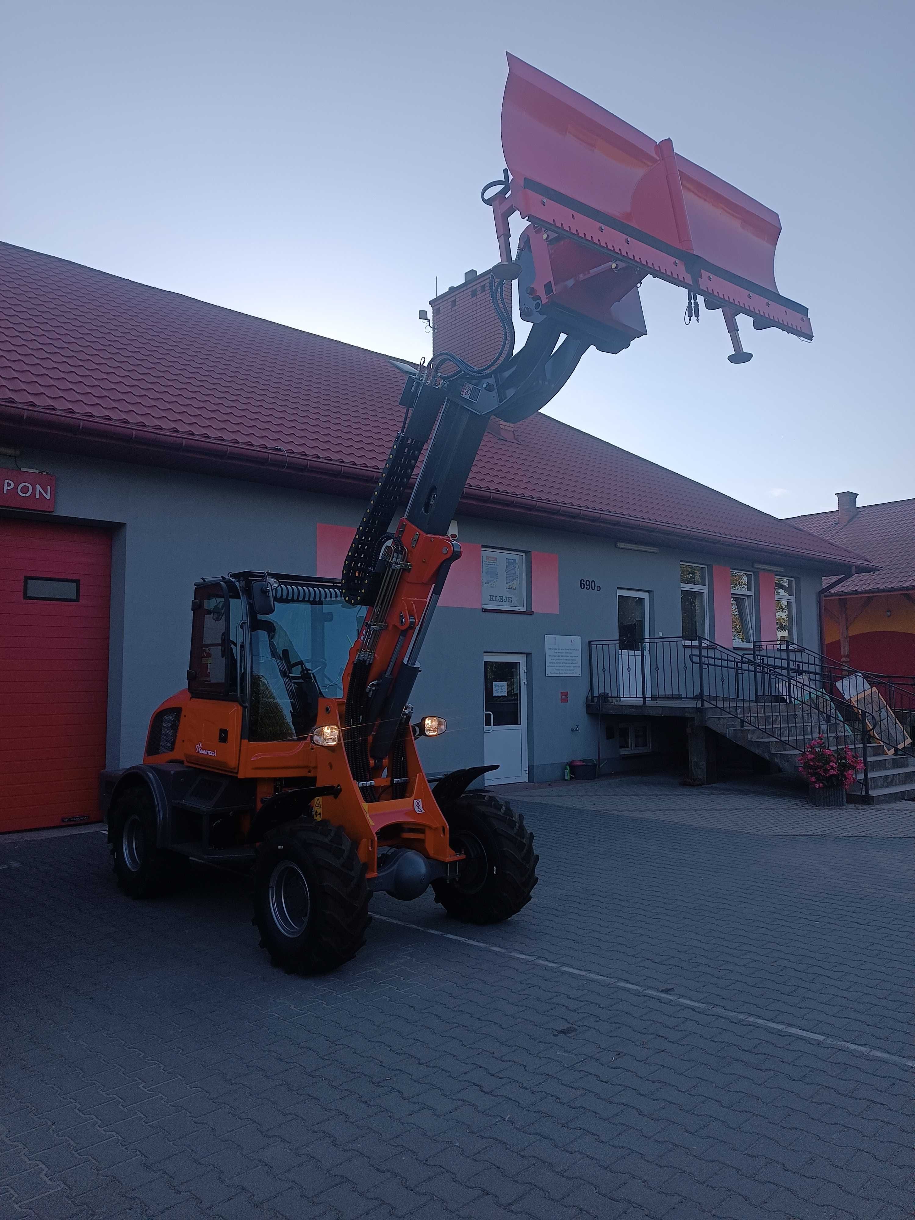 Ładowarka Teleskopowa M-Tech 2024