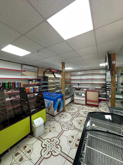 КВАСИЛІВ 90м2 Здам ФАСАДНЕ ОКРЕМОСТОЯЧЕ приміщеня зДілянкою надДорогою