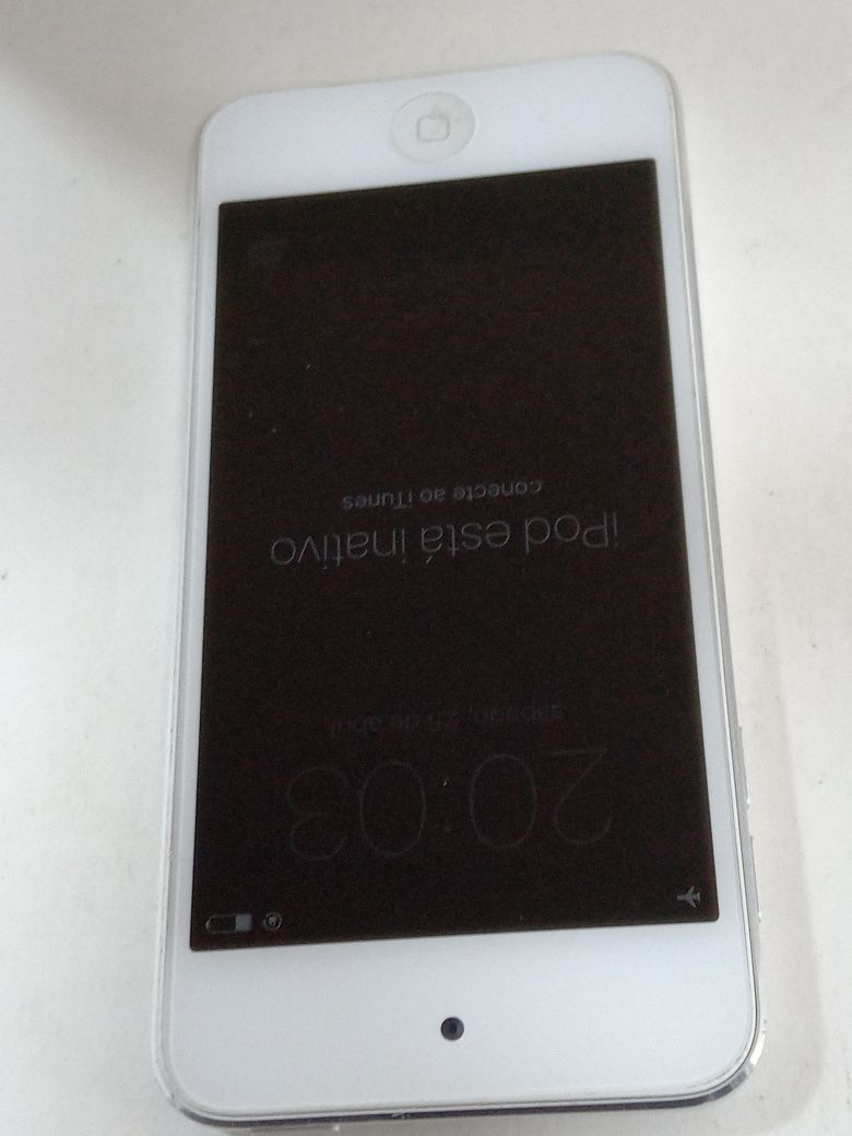 Apple iPod A1421 "64гб"